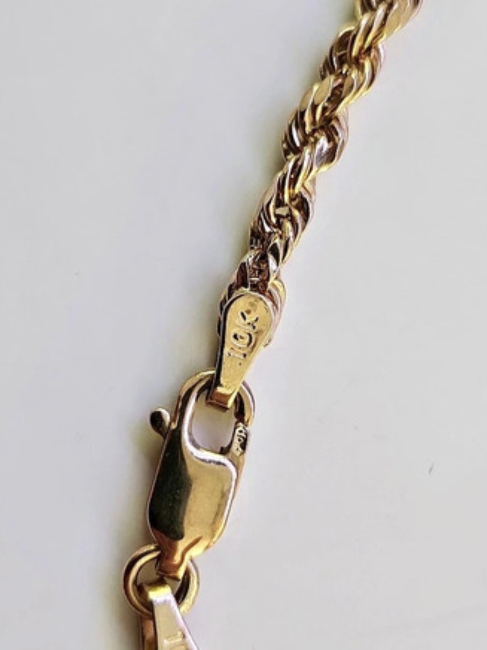 10kt Gold Rope Chain Necklace - Picture 4 of 5